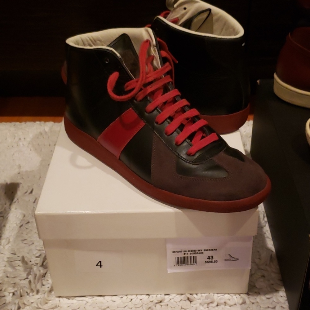 Mason Margiela. Broadeux